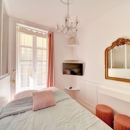 Les Petits Boudoirs De Savoie Leilighet Chambéry Eksteriør bilde